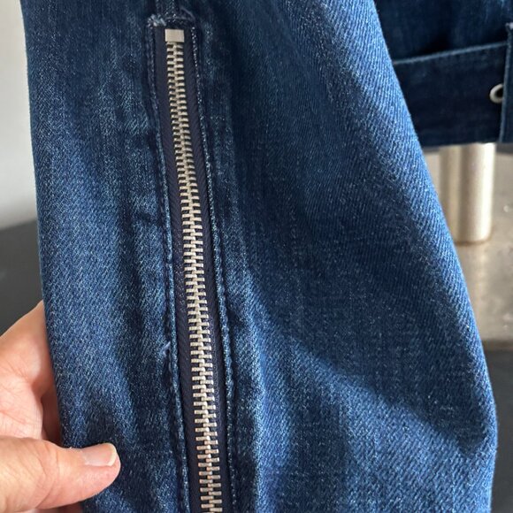 Retro Gap Jean Jacket in Excellent Condition with Sherpa Like Partial Lining - L - Picture 6 of 10